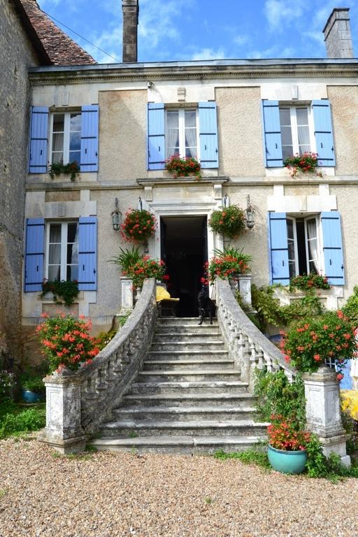 Manoir La Breuille Bed & Breakfast Montmoreau Dış mekan fotoğraf